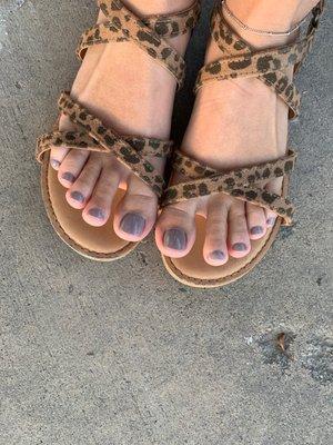 Toe nails