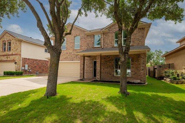 2916 Grand Mission Way in Falcon Pointe of Pflugerville - Luxury living with 4 to 5 bedrooms, 4 living and lots of upgrades and improvements