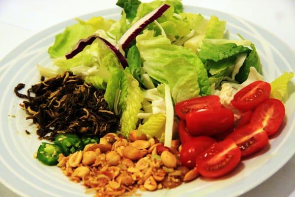 Ginger Tea Leaf Salad