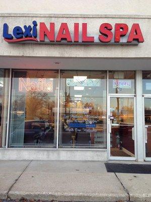 Lexi Nail Spa