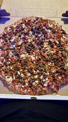 Large Royal Feast Pizza