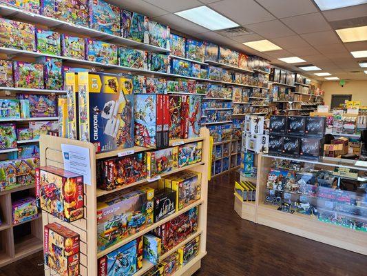 Knoxville's very own Lego shop.  We carry as full a line as possible of current and retired Lego sets.