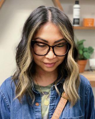 Balayage face frame