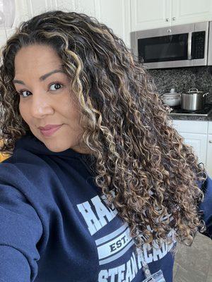 Highlights on curls