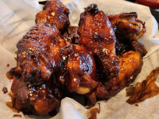 Smoked BBQ wings TENDAH!