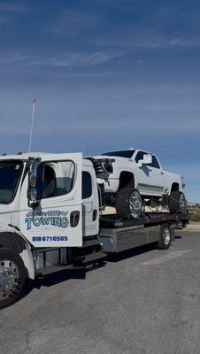 Heavy Hitters Towing