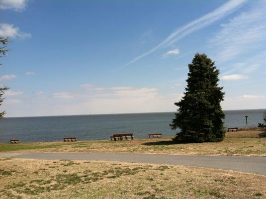 Many benches along the water!!!