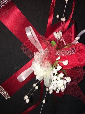 Amazing Wedding Bouquets - Awesome Wedding Corsage.