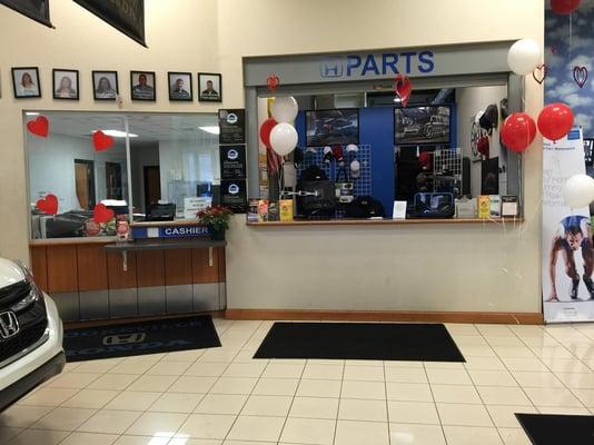 Cookeville Honda parts counter