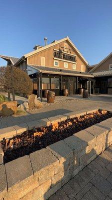 The front and waiting area with a fire pit