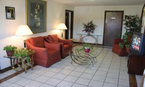 Lobby at the Knights Inn Charlotte Airport in Charlotte, North Carolina