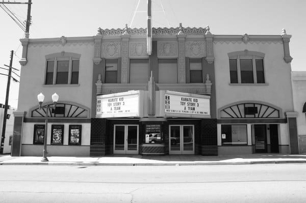 Fox Cineplex Theatre