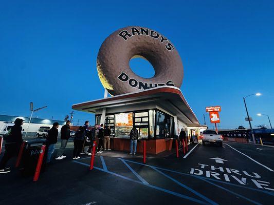 Randy's donuts