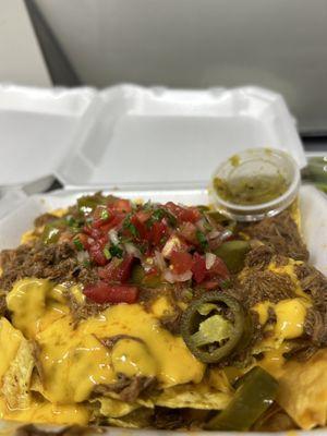 Nachos with birria