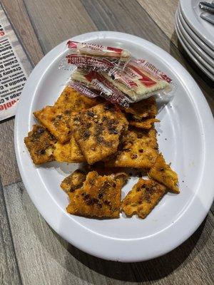 The spicy crackers appetizer