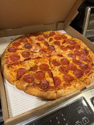 Double pepperoni 16" pizza.