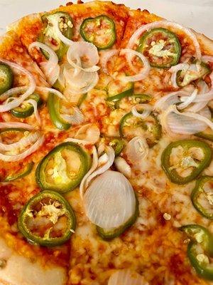 Jalapeños onion pizza