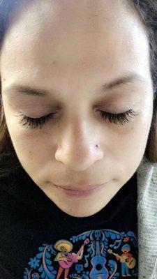 Classic set of lashes