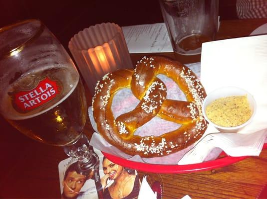 Stella and a soft pretzel!  Hell yes!