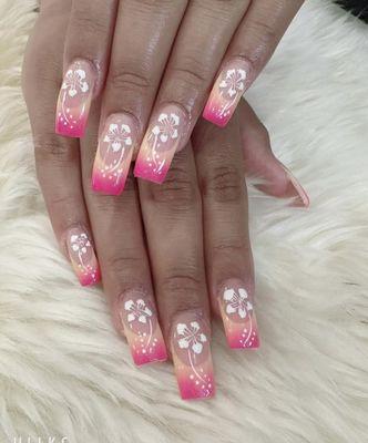 Full set with flowers design.