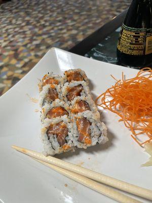 Spicy Salmon Roll