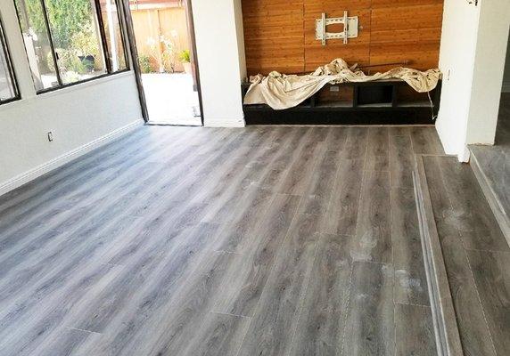 Luxury Vinyl Water Proof Planks