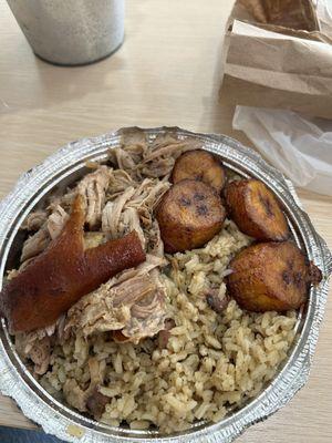 pork, Moro del dia ( rice mixed with peas or beans ) and plantains