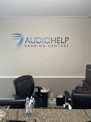 AUDIOHELP what a wonderful end to my day with the staff at AUDIOHELP Dr. Jessica Woodson makes you feel comfortable.