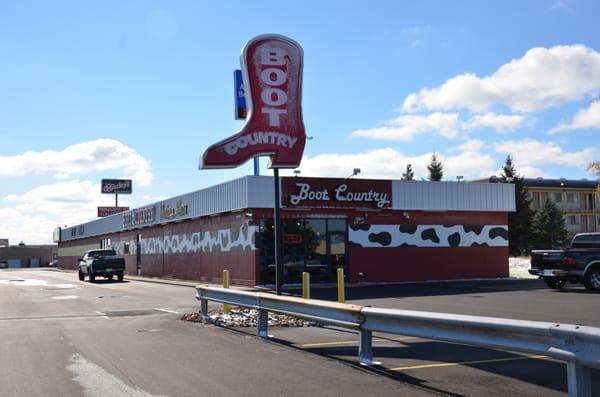 Boot Country Dayton store front with the Red Boot Country Sign