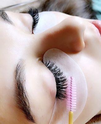 Classic lashes