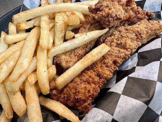 Crispy Chicken Strips & Fries