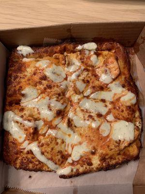 Personal Chicken Wing Pizza