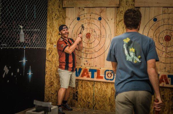 Hatchet Hangout - Axe Throwing St Pete fun for all ages