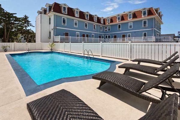 pool view