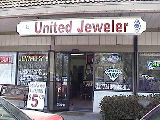 United Jeweler