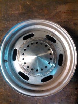 mopar 15x7 wheels and caps $400 set.