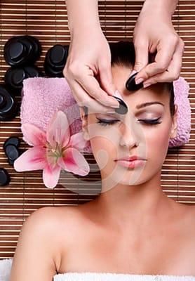 Asian Hot Stone Facial