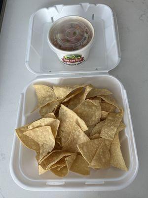 Chips and salsa