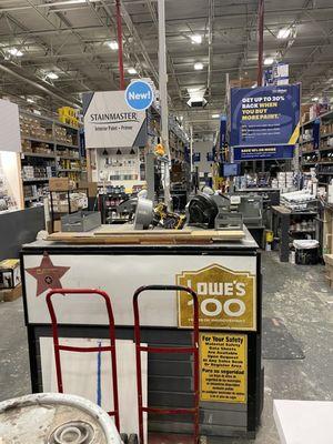 Lowe's Home Improvement