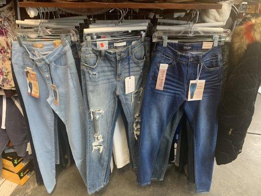 Women jeans