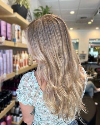 Custom blonding by Shelby