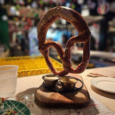 Rudolph's RNR Pretzel!