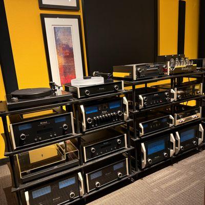 Welcome to Pearl Audio's Wall of McIntosh.