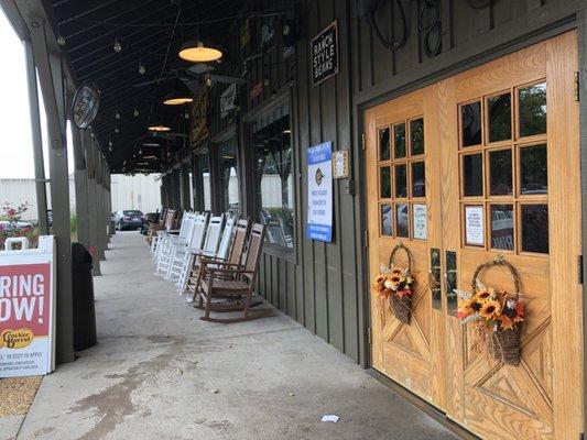 Lots of rocking chairs to sit in outside the entrance if you have to wait for a table.