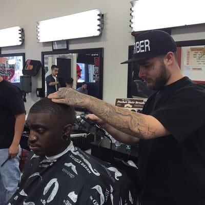 Come check on Anthony and get your mid fade with a  lineup  and waves