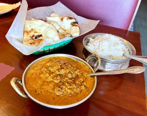 Baingan Baigan Bharta and Naan