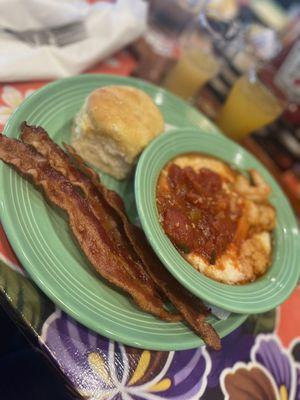 Mini Shrimp and Grits with Bacon