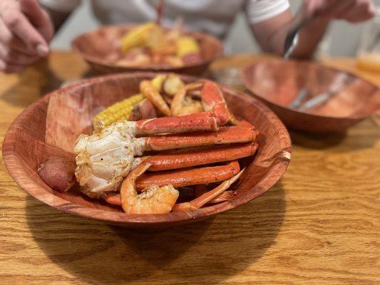 Snow Crab Legs Steamin Combo