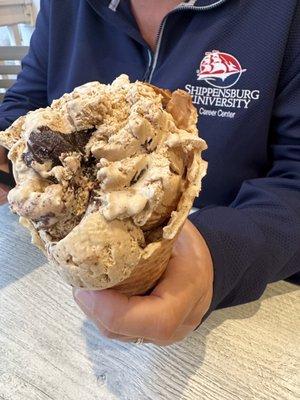 Single waffle cone - huge!