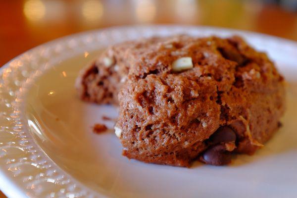 Tasty cookie! Really filling.